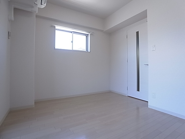 神戸市兵庫区下沢通８丁目の賃貸マンションの内装|室内