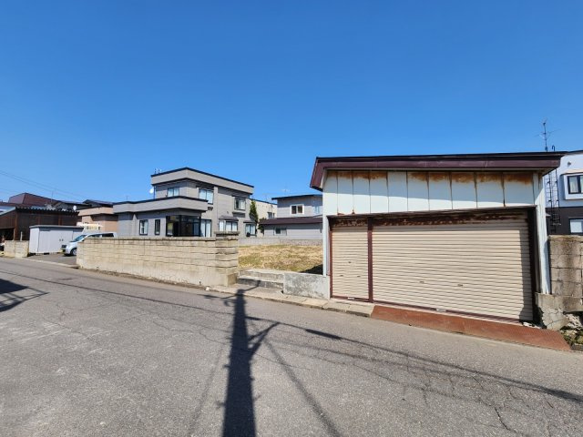 青森市　油川中道　売地の外観