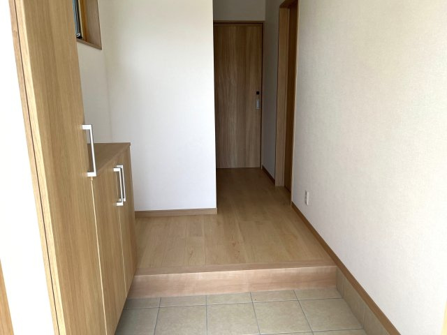 金光町佐方戸建ての玄関