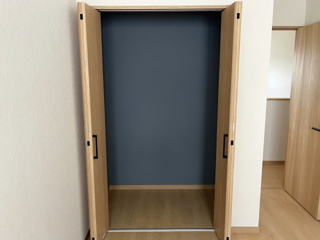 金光町佐方戸建ての収納