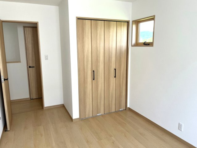 金光町佐方戸建ての収納