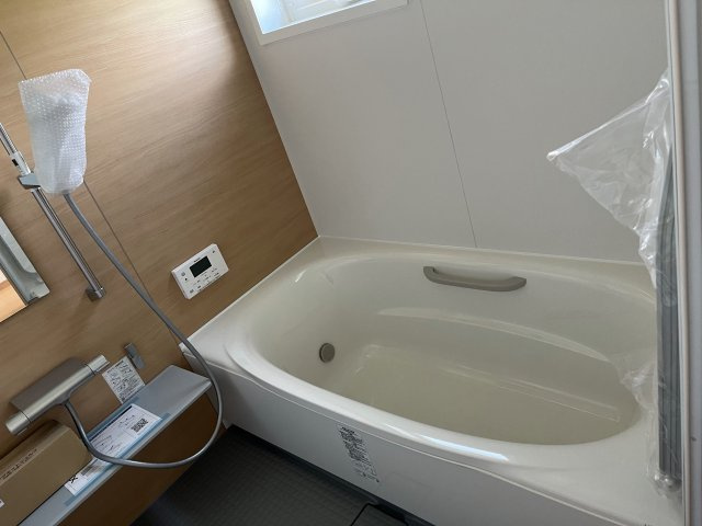 金光町佐方戸建ての浴室