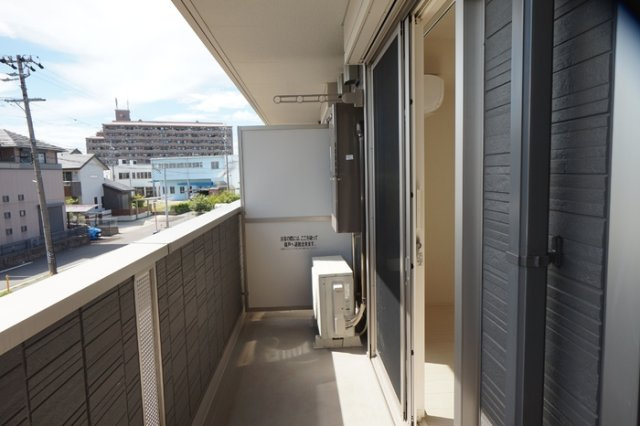 カーサコモド　　刈谷市近郊の賃貸はクラスホーム刈谷店のバルコニー