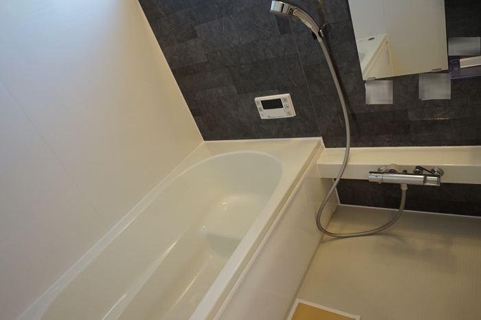 カーサコモド　　刈谷市近郊の賃貸はクラスホーム刈谷店の浴室