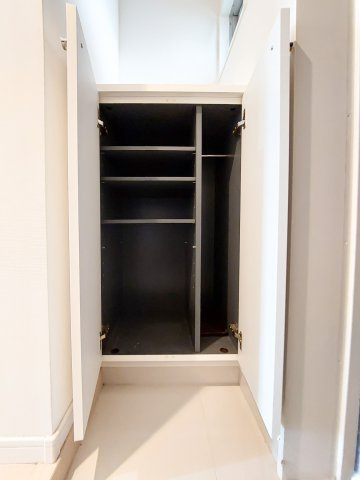 サヴォイ　ル・パシフィーク　14階の収納|現状優先になります。