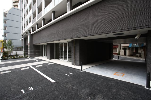 サヴォイ　ル・パシフィーク　14階の駐車場