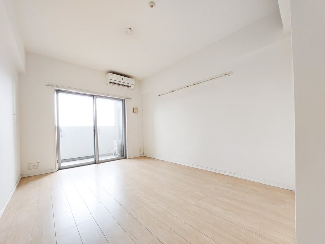 サヴォイ　ル・パシフィーク　14階の居間・リビング|現状優先になります。