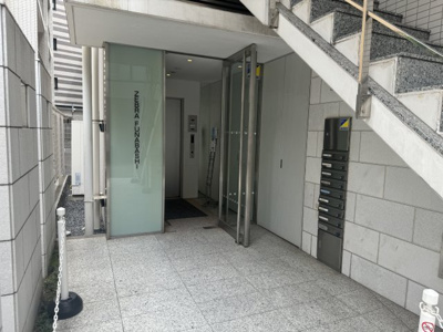 【エントランス】 | ゼブラ船橋