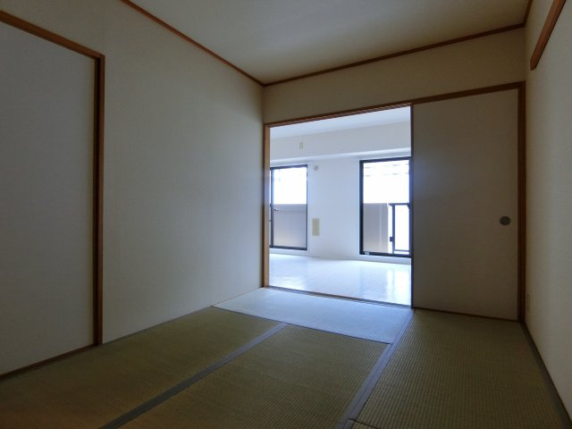 サワン東太田の内装