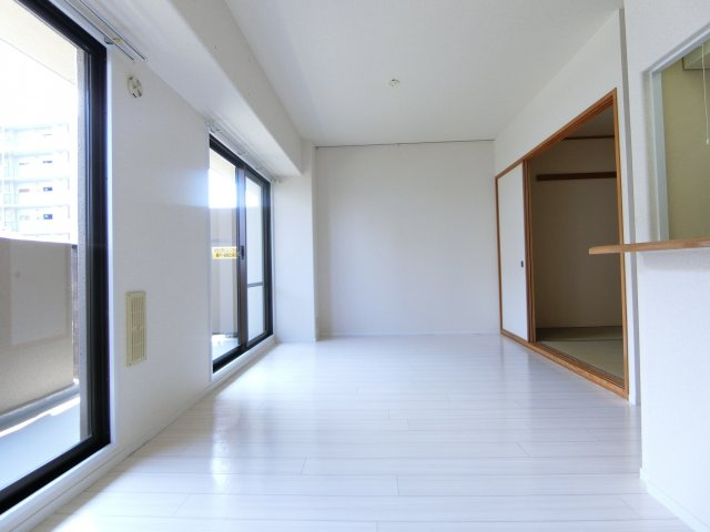サワン東太田の内装