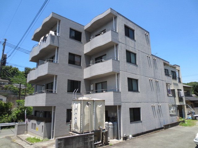 熊本市西区池田２丁目の賃貸マンションの外観