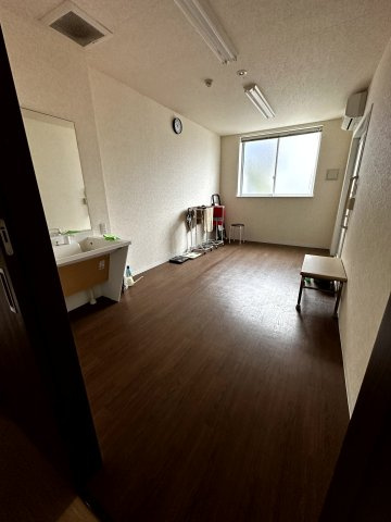羽川貸テナントの洗面所