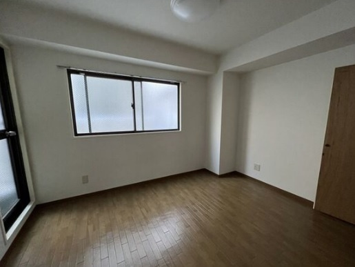 大阪市中央区粉川町の賃貸マンションの居間・リビング