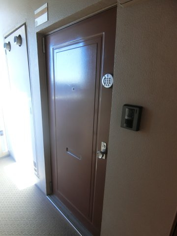 メゾンユーフラテスの玄関|他のお部屋の参考写真となります。