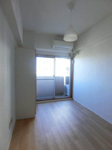 メゾンユーフラテスの寝室|他のお部屋の参考写真となります。
