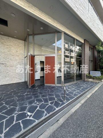 アクロス箱崎ステーションプラザのエントランス