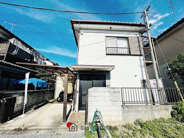 【前面道路含む現地写真】 | 桶川市鴨川1丁目　中古戸建