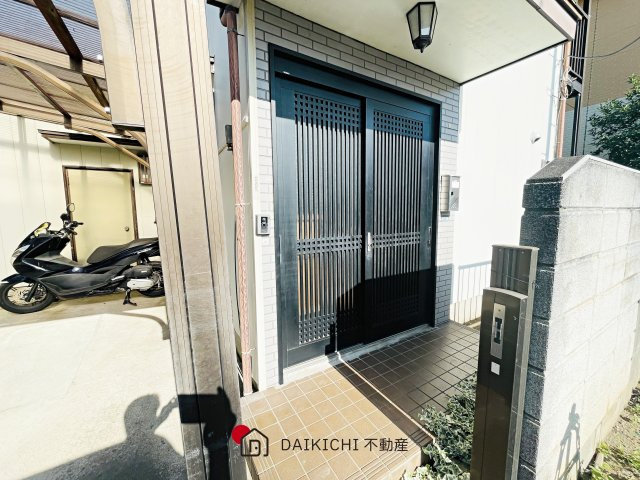 【玄関】 | 桶川市鴨川1丁目　中古戸建