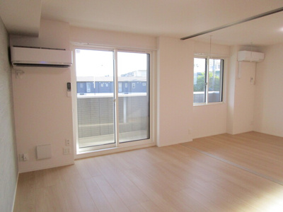 【居間・リビング】 | Garden Grace | 参考写真（同物件別部屋）