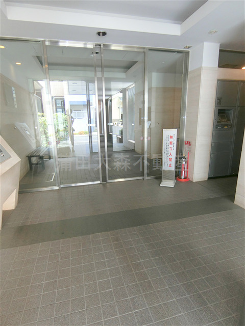 大鳥居3LDK分譲マンションのエントランス|エントランス