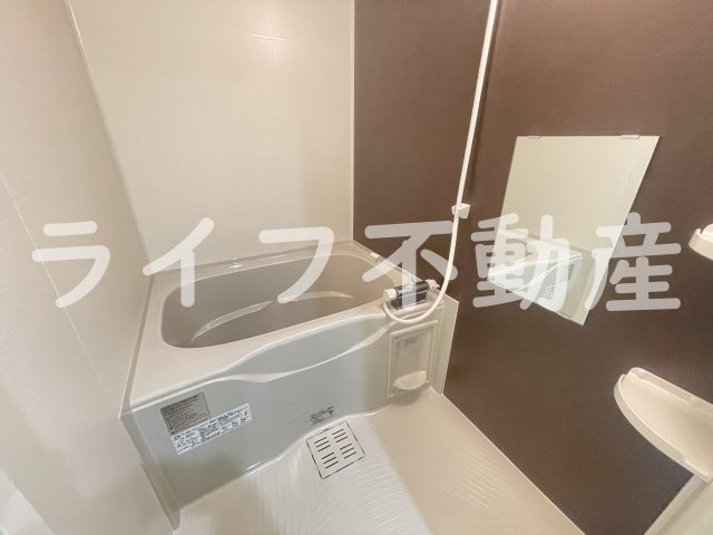フジパレス吉田EASTの浴室|落ち着いた空間のお風呂です