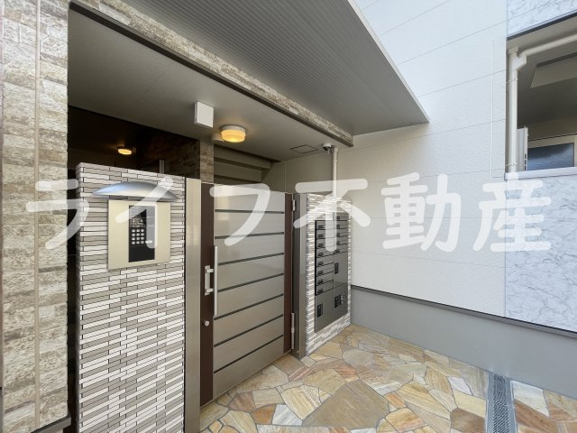 フジパレス吉田EASTのエントランス|清潔なエントランスです