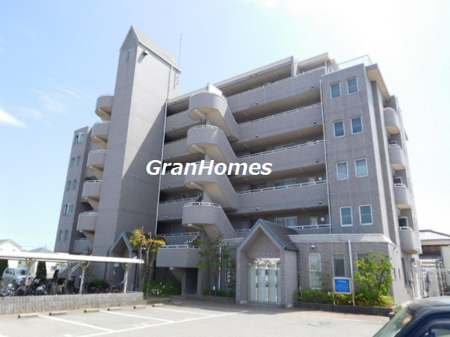 サンヒルズ岡田