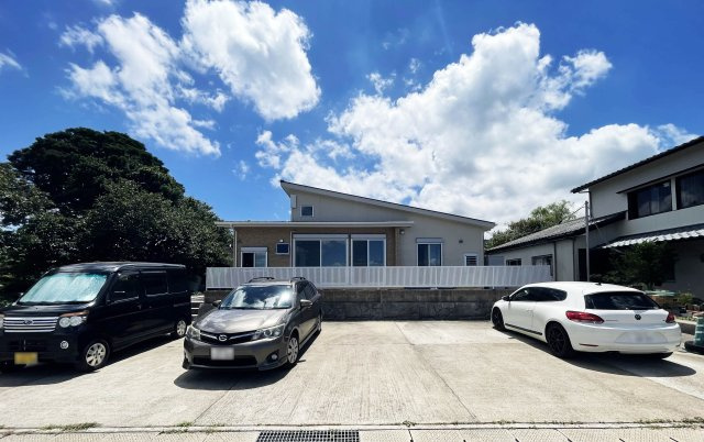 絶景の海を見渡せる平屋（西海市　大串郷の外観|駐車場５、６台はとめられます。