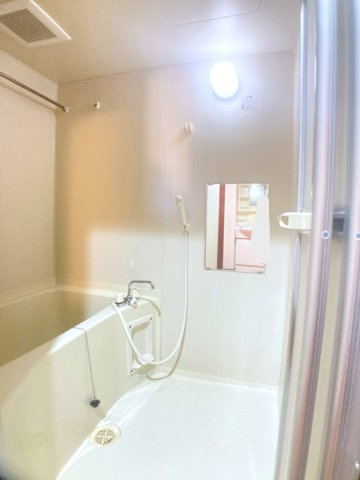 メゾン・ベルエールの浴室