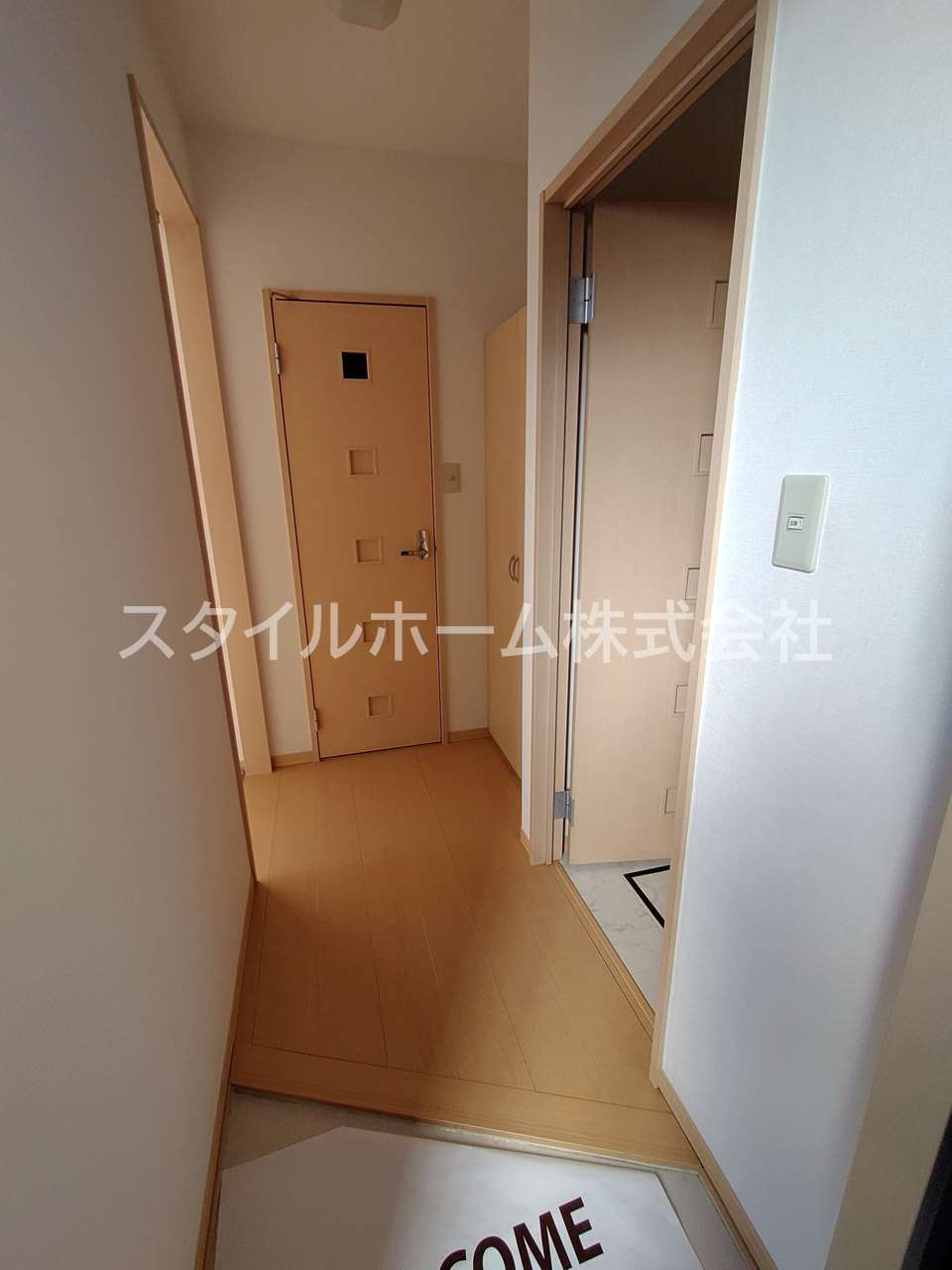 メゾン　リヴェールの玄関