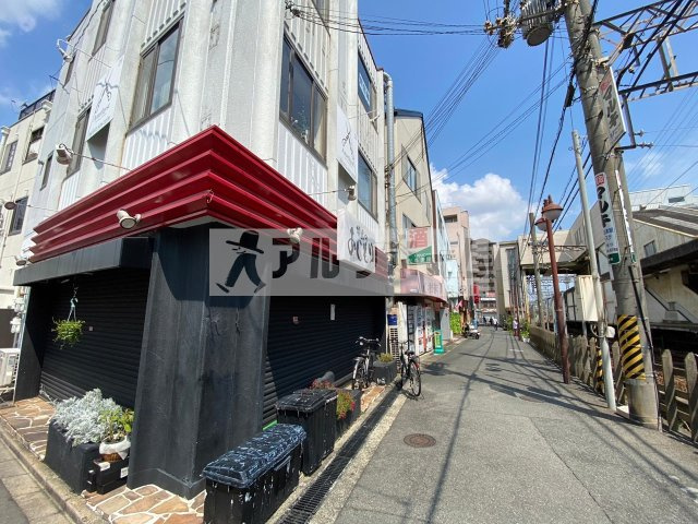 飯堂ビルの周辺