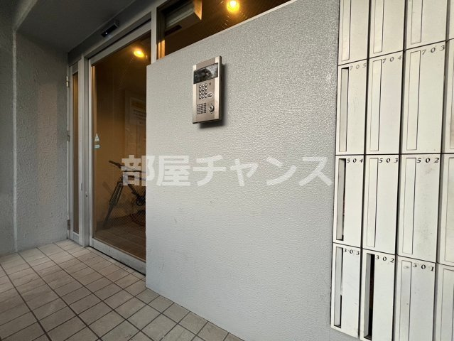 リアライズ錦のエントランス