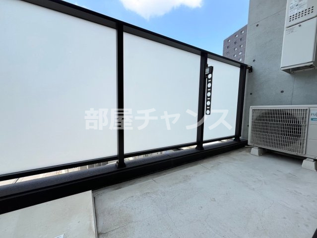 ミリオレビータ金山のバルコニー