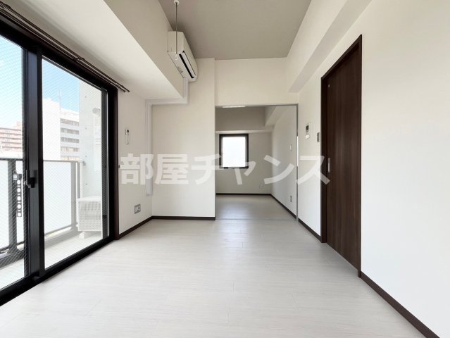 ミリオレビータ金山の居間・リビング