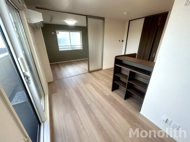 サニーグリーンの居間・リビング