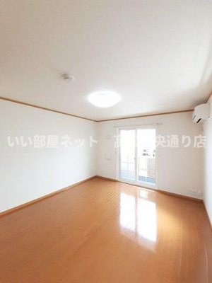 【居間・リビング】 | アパートメントハウス船入公園