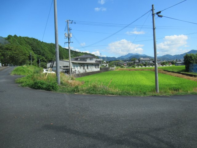 鏡野町古川　業務用地（太陽光発電）13325坪の外観