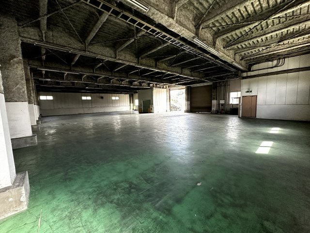 真岡市中倉庫のエントランス