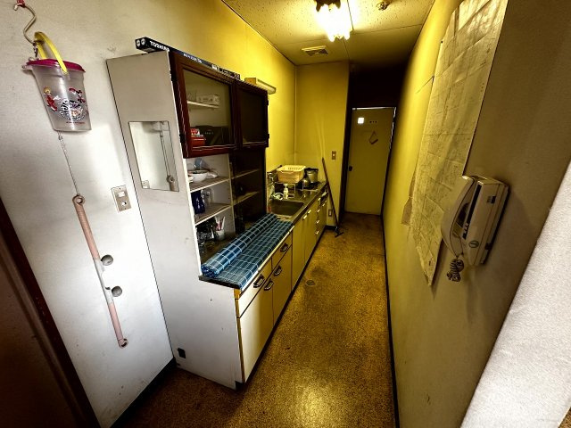 真岡市中倉庫のキッチン