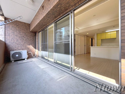 【セキュリティ】 | プレサンス錦エボリューション | モニター付きインターフォンです。