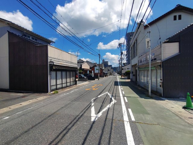 下竪小路　売土地の前面道路含む現地写真