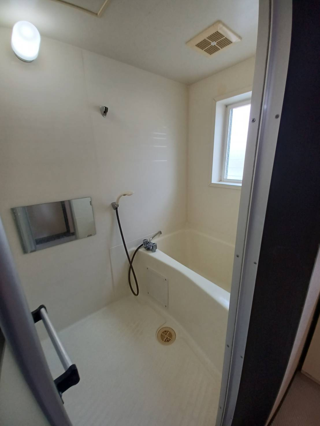 ゆうハイツⅠの浴室