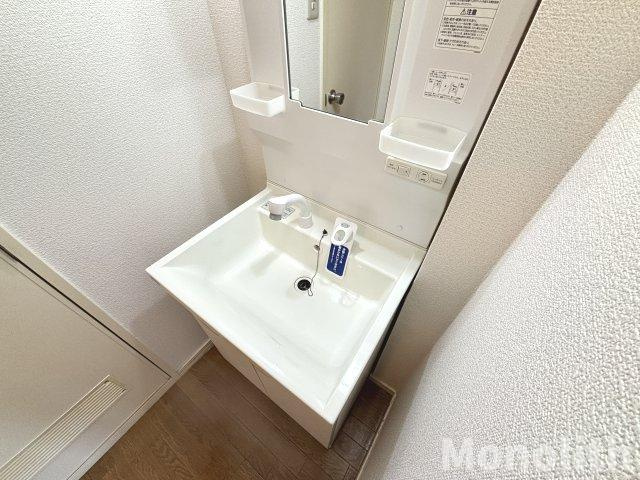 モアクレスト綾園の洗面所