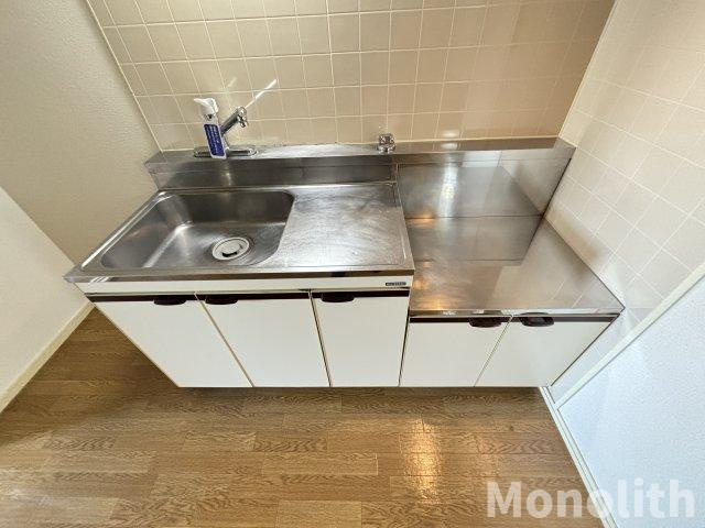 モアクレスト綾園のキッチン