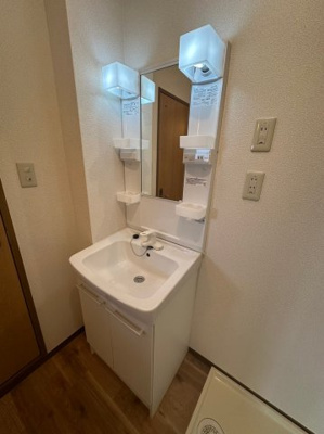 【洗面所】 | パセオ・デ・アローサル