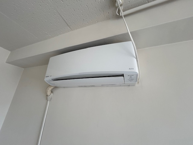 一つ山ビルの居間・リビング