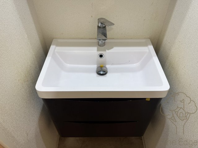 セレニテ新大阪カルムの独立洗面台