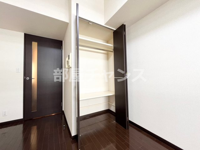 ライジングコート名古屋駅南の収納