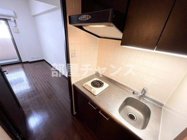 ライジングコート名古屋駅南のキッチン