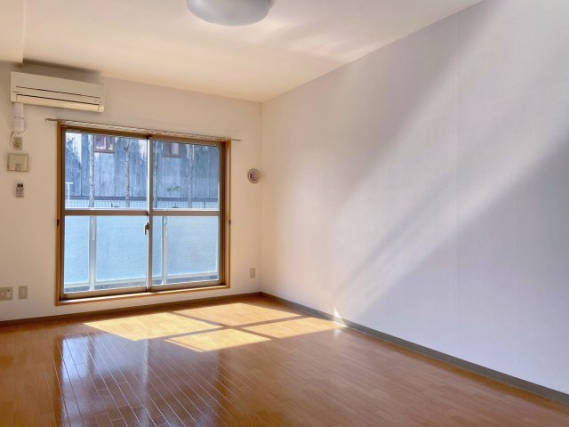 シェルグラン京田辺の居間・リビング